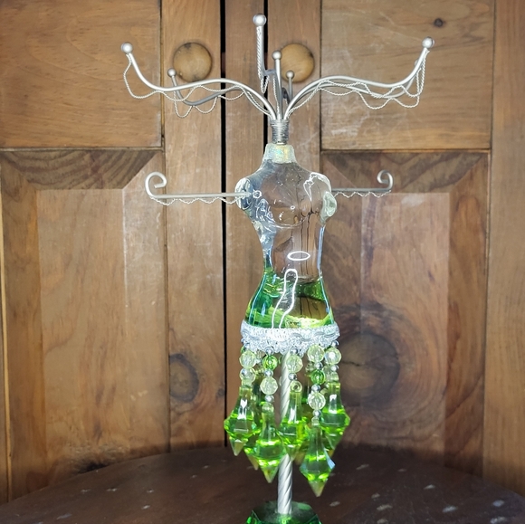 Green Jewelry Holder - Picture 5 of 11